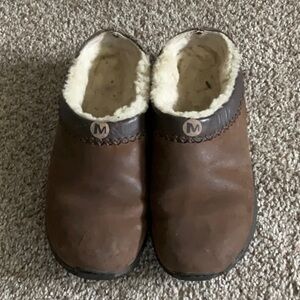 Women’s Merrell Encore Chill Stitch fleece lined leather clog